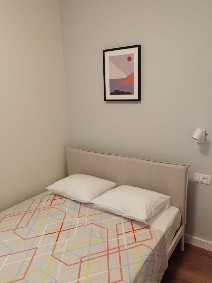 Style 2Br*** Apartment Split Luaran gambar